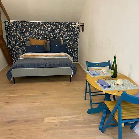 Chambre Double Avec Salle De Bains Privee Quintin Экстерьер фото